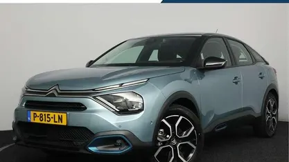 Grijs Occasion 2021 Citroën e-C4 Feel SUV | € 15.900 (Eerlijke prijs)
