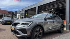 Gray (tekad) Gebruikt 2022 Renault Arkana R.S. SUV | € 24.895 (Eerlijke prijs)