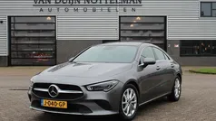 Grijs Gebruikt 2020 Mercedes CLA200 Business Sedan | € 27.950 (Goede deal)