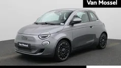 Grijs Gebruikt 2023 Fiat 500e La Prima Hatchback | € 23.900 (Eerlijke prijs)