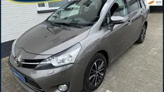 Grijs Gebruikt 2018 Toyota Verso Edition-S MPV | € 18.890 (Eerlijke prijs)