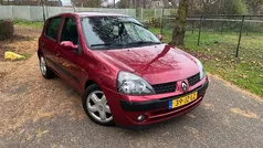 Gebruikt 2002 Renault Clio II Dynamique Hatchback | € 1.299 (Eerlijke prijs)