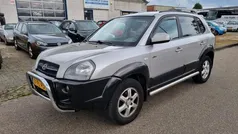 Grijs Gebruikt 2004 Hyundai Tucson Style SUV | € 3.750 (Eerlijke prijs)