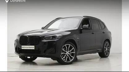 Zwart (metallic) Occasion 2022 BMW X3 Executive SUV | € 48.895 (Eerlijke prijs)