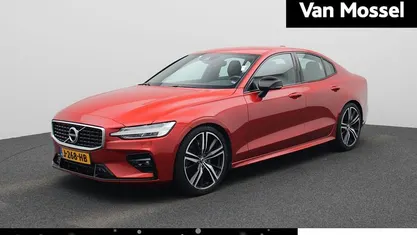 Oranje Gebruikt 2020 Volvo S60 R-Design Sedan | € 28.400 (Goede deal)