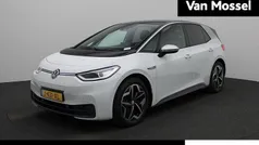 Wit Gebruikt 2020 VW ID.3 Hatchback | € 18.900 (Eerlijke prijs)