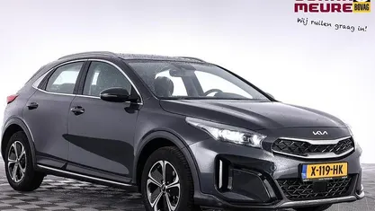 Grijs Gebruikt 2023 Kia XCeed SUV | € 24.900 (Eerlijke prijs)