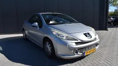 Grijs Gebruikt 2007 Peugeot 207 CC Cabriolet | € 1.999 (Goede deal)