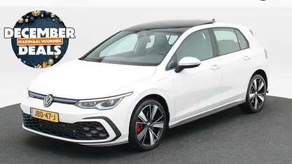 Gebruikt 2021 VW Golf VIII GTE Hatchback | € 26.850 (Eerlijke prijs)
