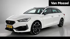 Wit Gebruikt 2021 Cupra Leon VZ Stationwagen | € 27.944 (Eerlijke prijs)