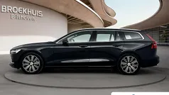 Zwart Gebruikt 2021 Volvo V60 Business Edition Stationwagen | € 31.095 (Goede deal)