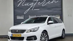 Wit Gebruikt 2021 Peugeot 308 Allure Stationwagen | € 10.750 (Super prijs)
