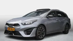 Gebruikt 2024 Kia Ceed GT-Line Hatchback | € 30.490 (Eerlijke prijs)