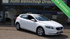 Wit Gebruikt 2014 Volvo V40 Stationwagen | € 12.950 (Eerlijke prijs)