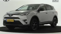 Grijs Gebruikt 2018 Toyota RAV4 Hybrid Executive SUV | € 27.445 (Goede deal)