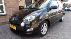 Zwart Gebruikt 2014 Renault Twingo Hatchback | € 5.900 (Eerlijke prijs)