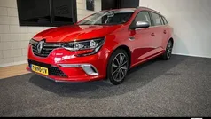 Rood Gebruikt 2020 Renault Mégane GT Line GT-Line Stationwagen | € 17.995 (Eerlijke prijs)