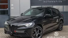Zwart Gebruikt 2022 Alfa Romeo Stelvio Veloce SUV | € 50.950 (Eerlijke prijs)