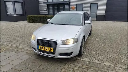 Occasion 2005 Audi A3 Sportback Attraction Hatchback | € 2.500 (Eerlijke prijs)