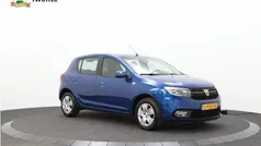 Blauw Gebruikt 2020 Dacia Sandero Comfort Hatchback | € 10.950 (Goede deal)