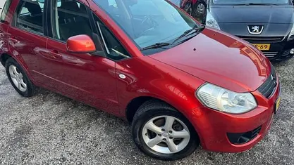 Gebruikt 2007 Suzuki SX4 Exclusive MPV | € 2.450 (Eerlijke prijs)