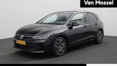Gebruikt 2025 VW Golf VIII Edition Hatchback | € 32.900 (Eerlijke prijs)