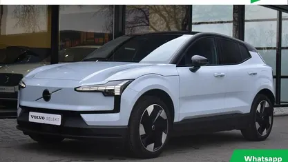 Gebruikt 2024 Volvo EX30 Performance SUV | € 33.950 (Super prijs)