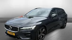 Gebruikt 2020 Volvo V60 R-Design Stationwagen | € 32.995 (Eerlijke prijs)