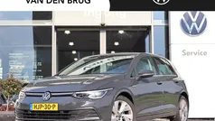 Gebruikt 2021 VW Golf VIII Style Hatchback | € 27.945 (Eerlijke prijs)