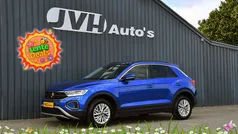 Blauw Gebruikt 2022 VW T-Roc Life SUV | € 24.750 (Super prijs)