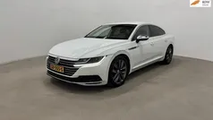 Wit Gebruikt 2018 VW Arteon Business Hatchback | € 21.950 (Eerlijke prijs)