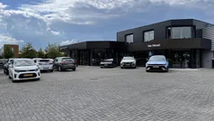 Wit Gebruikt 2023 Toyota C-HR Style SUV | € 25.840 (Eerlijke prijs)