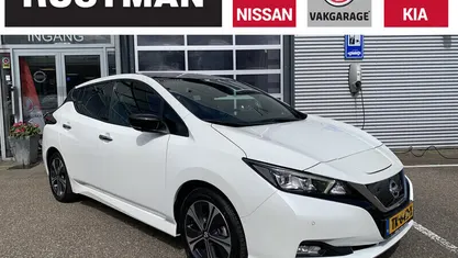 Wit, metallic lak Gebruikt 2018 Nissan Leaf Tekna Hatchback | € 13.950 (Eerlijke prijs)