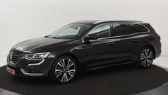 Zwart, metallic lak Gebruikt 2016 Renault Talisman Initiale Paris Stationwagen | € 17.900 (Eerlijke prijs)
