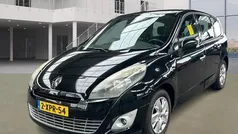 Zwart Gebruikt 2011 Renault Grand Scénic III MPV | € 2.450 (Goede deal)