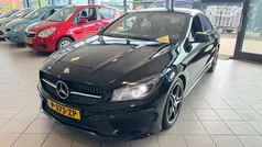 Zwart Gebruikt 2013 Mercedes CLA180 Prestige Sedan | € 14.950 (Eerlijke prijs)