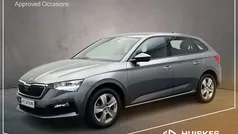Grijs Gebruikt 2024 Skoda Scala Business Line Hatchback | € 20.000 (Eerlijke prijs)