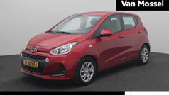 Rood Gebruikt 2020 Hyundai i10 Comfort Hatchback | € 10.440 (Eerlijke prijs)