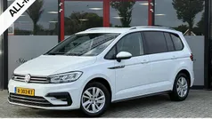 Wit Gebruikt 2020 VW Touran Highline MPV | € 29.950 (Eerlijke prijs)