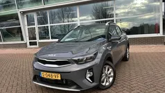 Gebruikt 2023 Kia Stonic SUV | € 22.400 (Eerlijke prijs)