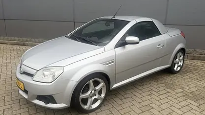 Occasion 2006 Opel Tigra Enjoy Cabriolet | € 1.495 (Eerlijke prijs)