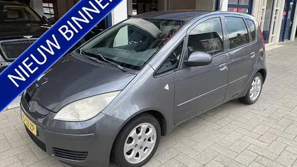 Grijs Gebruikt 2006 Mitsubishi Colt Invite Hatchback | € 2.399 (Eerlijke prijs)