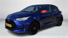Blauw Gebruikt 2021 Toyota Yaris Hybrid Executive Hatchback | € 22.945 (Eerlijke prijs)