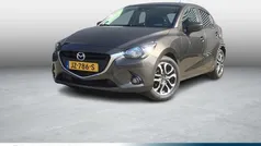 Bruin Gebruikt 2016 Mazda 2 Hatchback | € 12.900 (Eerlijke prijs)