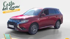 Red diamond m Gebruikt 2021 Mitsubishi Outlander P-HEV Intense+ SUV | € 26.245 (Eerlijke prijs)