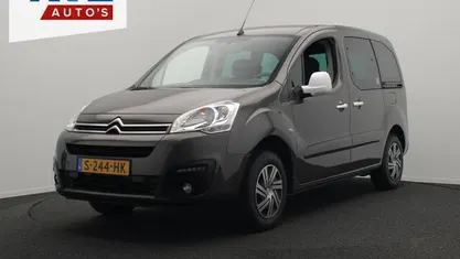 Grijs Gebruikt 2019 Citroën Berlingo Feel MPV | € 10.450 (Goede deal)