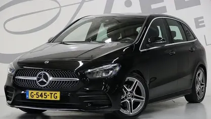Zwart Occasion 2019 Mercedes B180 Business MPV | € 21.750 (Eerlijke prijs)