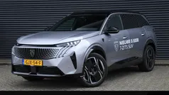 Grijs Gebruikt 2024 Peugeot e-5008 GTi SUV | € 47.995 (Eerlijke prijs)