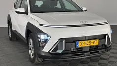 Wit Gebruikt 2024 Hyundai Kona Comfort SUV | € 29.990 (Eerlijke prijs)