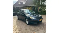 Zwart Gebruikt 2015 Skoda Fabia Active Hatchback | € 7.350 (Eerlijke prijs)